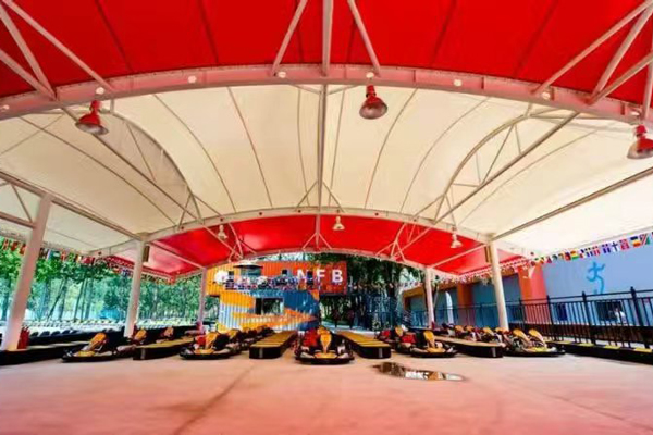 透光的沈陽(yáng)張拉膜罩棚，帶領(lǐng)潮流，成為城市新寵